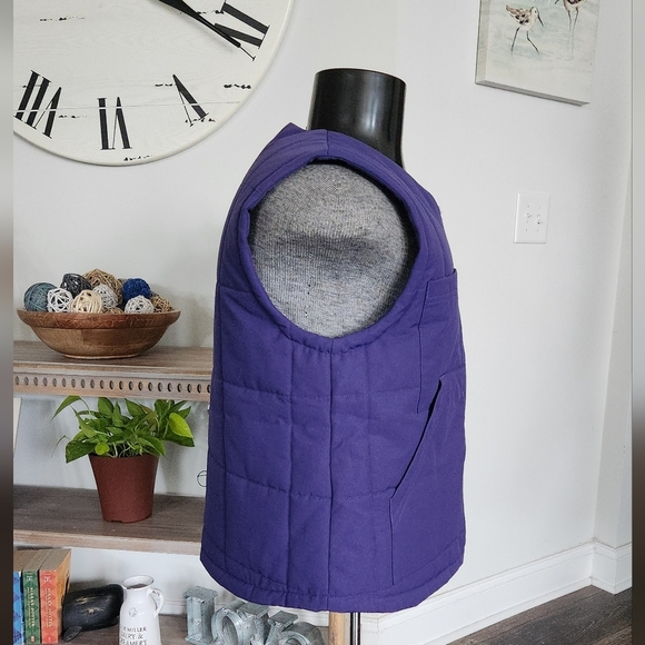 Jordan Women's Vest Jacket, Size Small, NWT, Purple loose fit - Picture 7 of 16